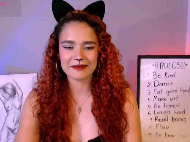 Bikergiirl webcam