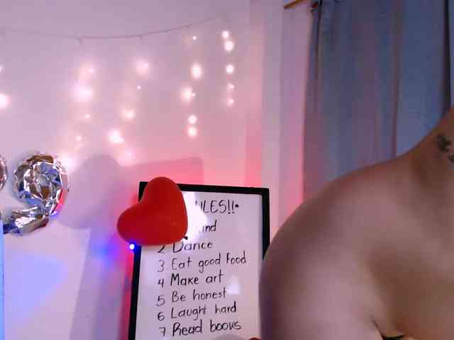 Bikergiirl webcam