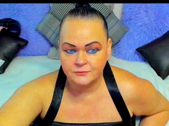  MilanaBiegert chat room