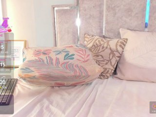 GabyyJones Porn Show