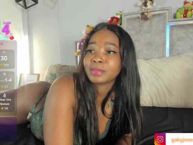 GabyyJones webcam