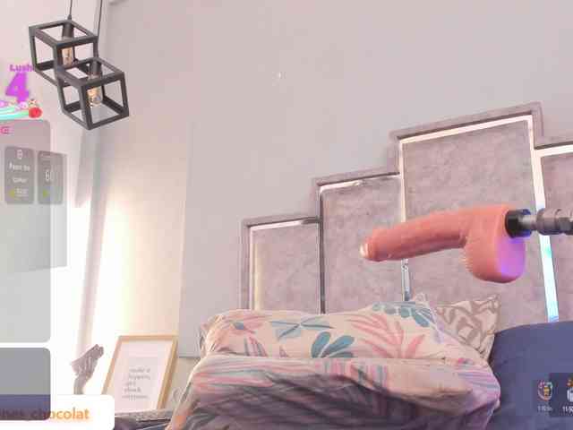 GabyyJones webcam