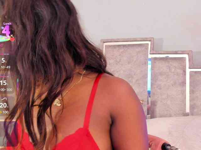 live cam adult GabyyJones