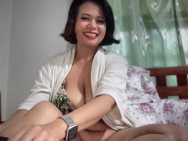Aliz-aliz from BongaCams is Freechat
