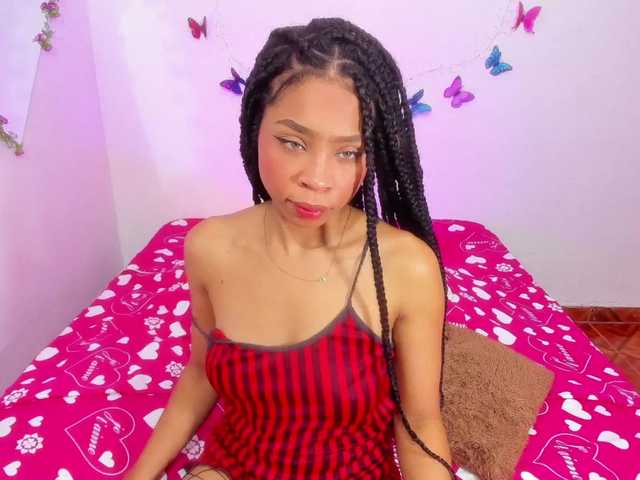  skinnyslutgirl chat room