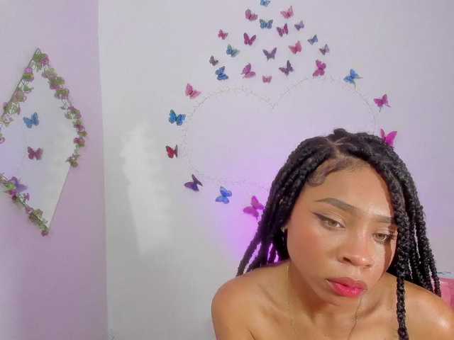  skinnyslutgirl chat room
