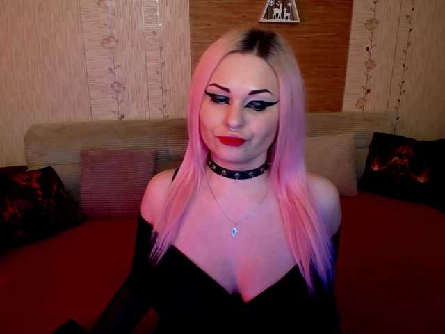 AnnessixReign's BongaCams show and profile