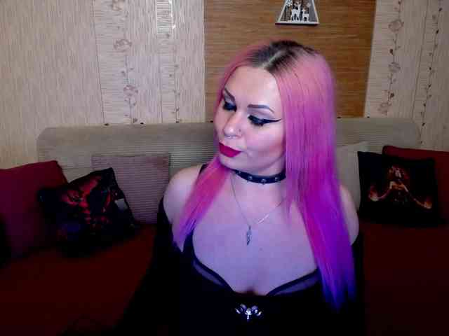 AnnessixReign webcam