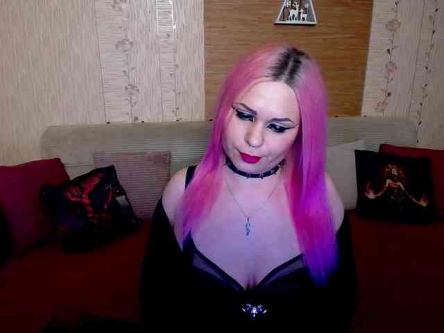 AnnessixReign webcam