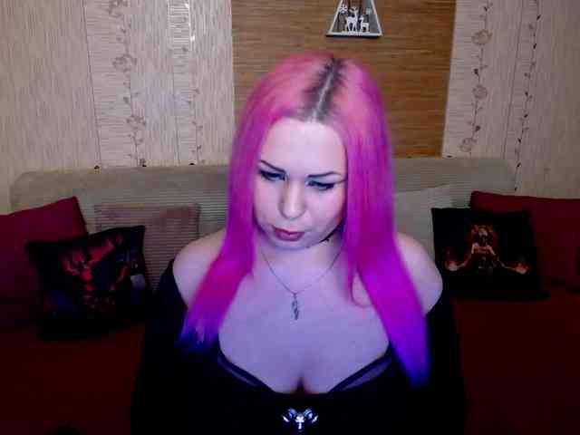 AnnessixReign webcam