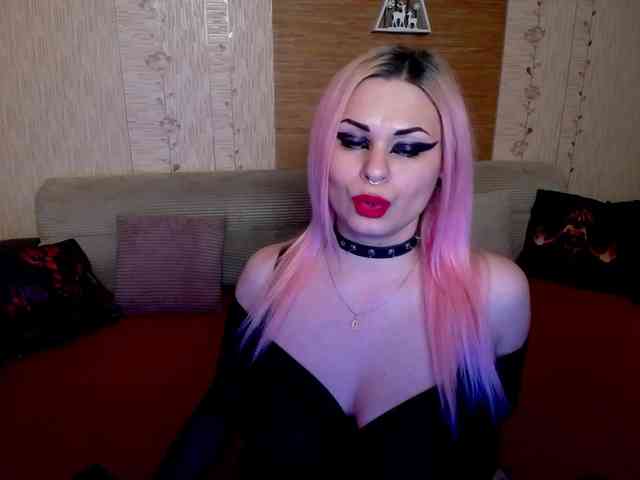 AnnessixReign webcam