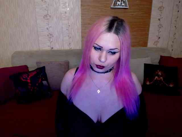 AnnessixReign webcam