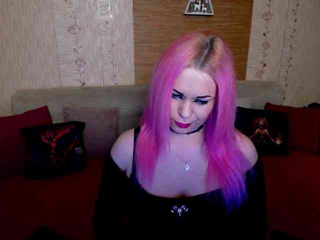 AnnessixReign webcam