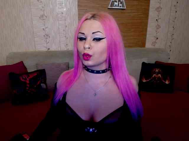 AnnessixReign webcam