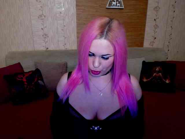 AnnessixReign webcam