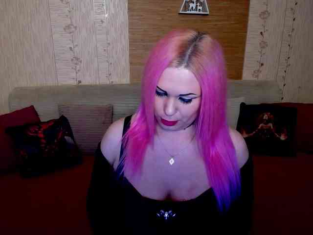 AnnessixReign webcam