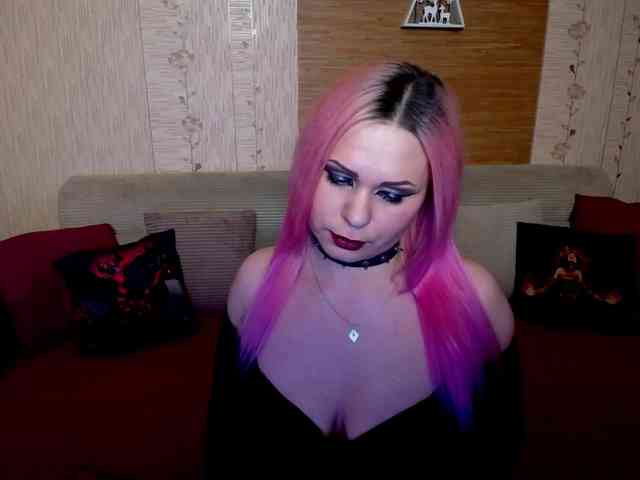 AnnessixReign webcam