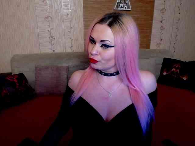 AnnessixReign webcam