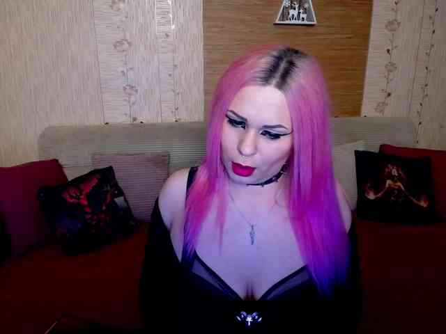 AnnessixReign webcam