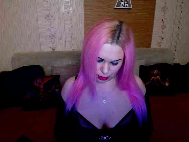 AnnessixReign webcam