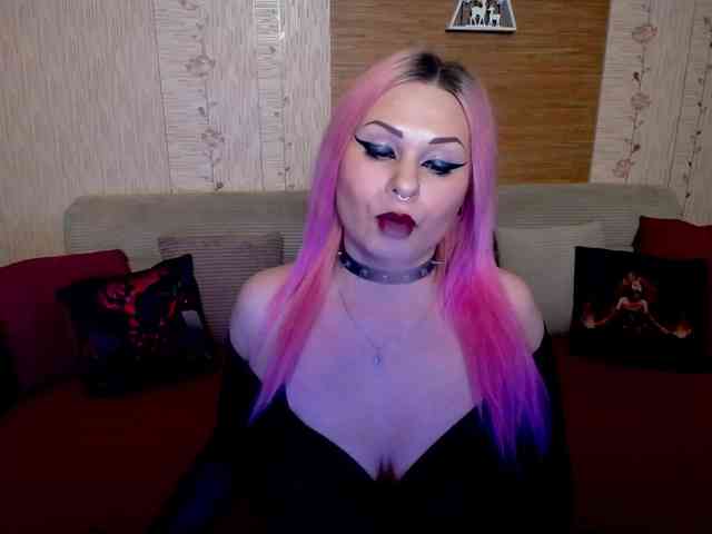 AnnessixReign webcam