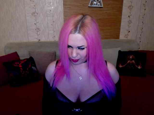 AnnessixReign webcam