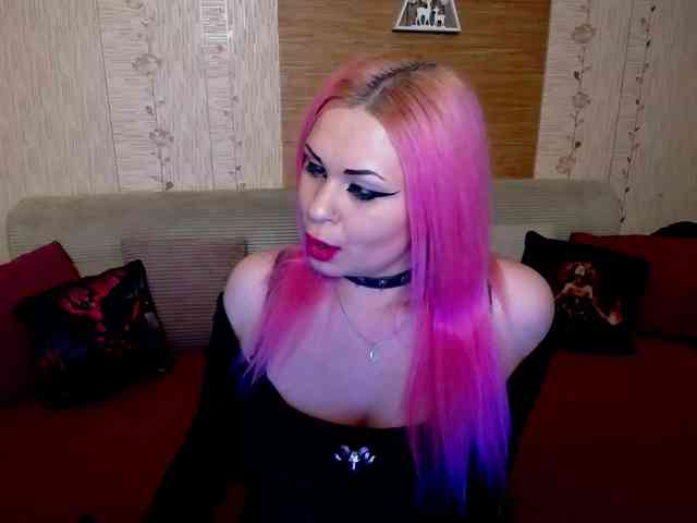 AnnessixReign webcam