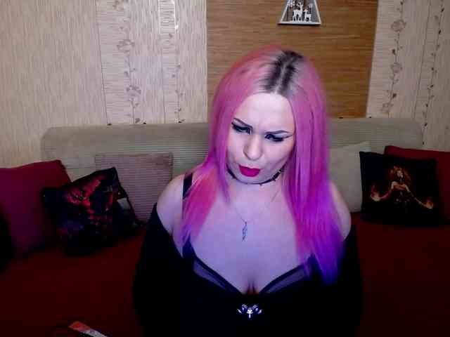 AnnessixReign webcam