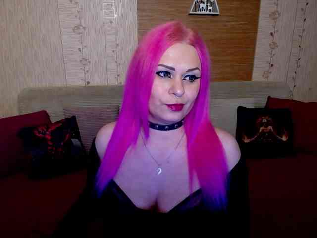 AnnessixReign webcam