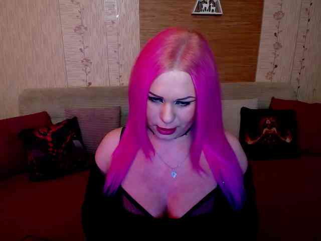 AnnessixReign webcam