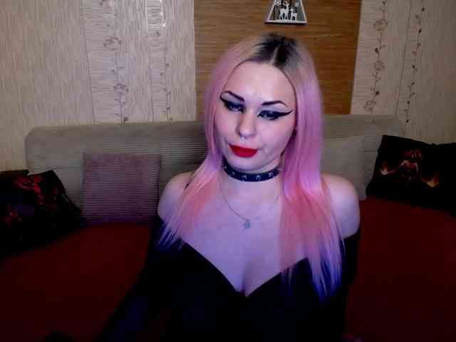 AnnessixReign webcam