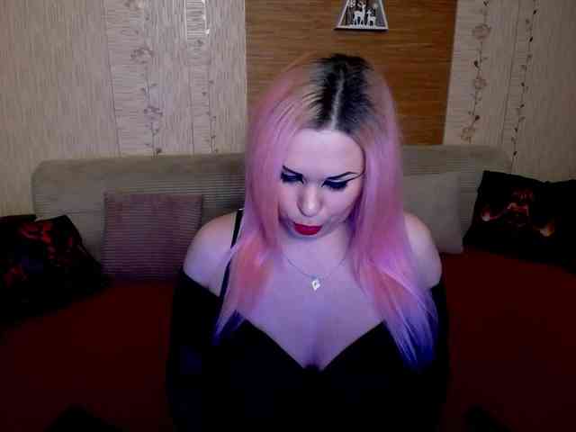 AnnessixReign webcam