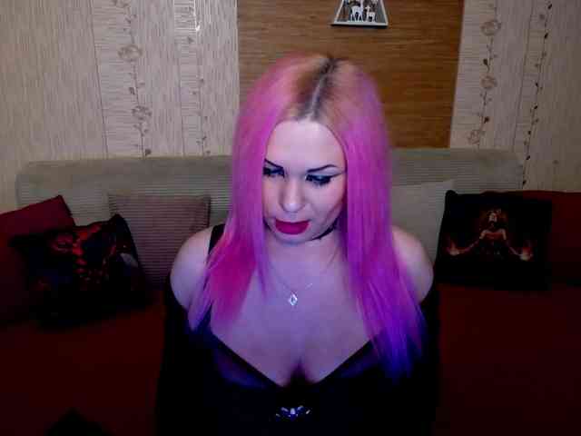 AnnessixReign webcam