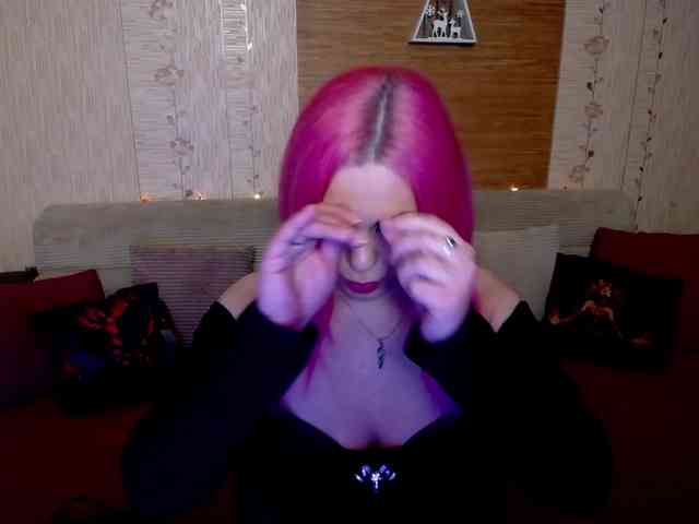 AnnessixReign webcam