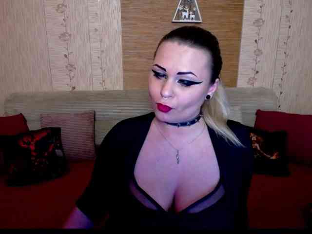 AnnessixReign webcam