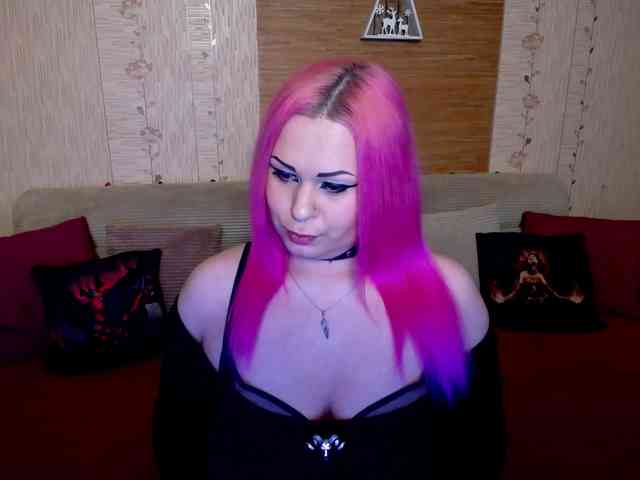 AnnessixReign webcam