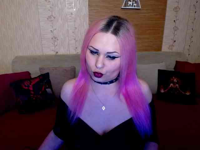 AnnessixReign webcam