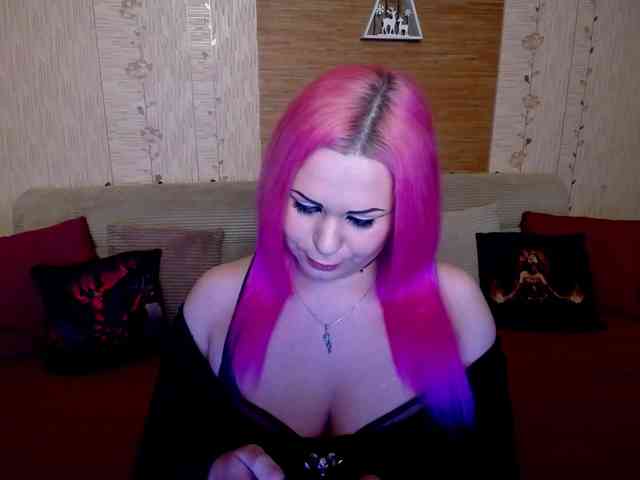 AnnessixReign webcam