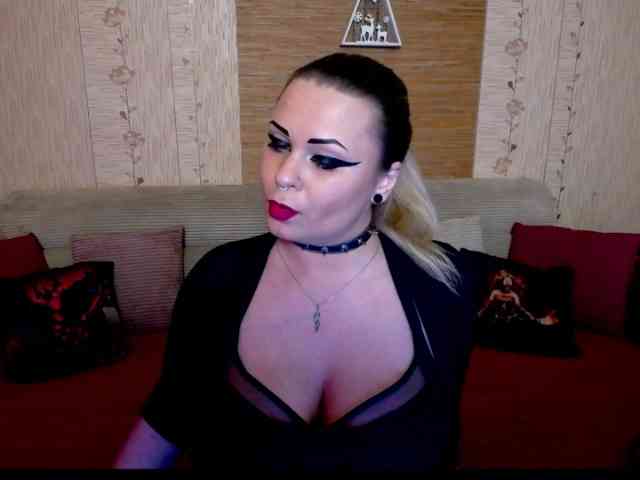 AnnessixReign webcam