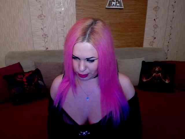 AnnessixReign webcam