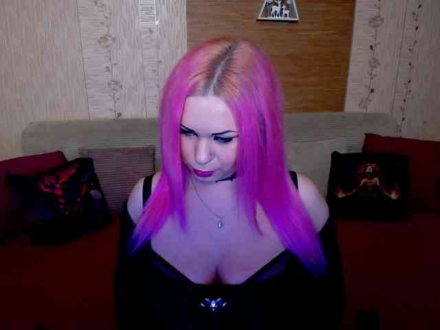 AnnessixReign webcam