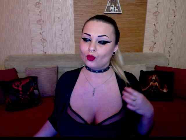 AnnessixReign webcam