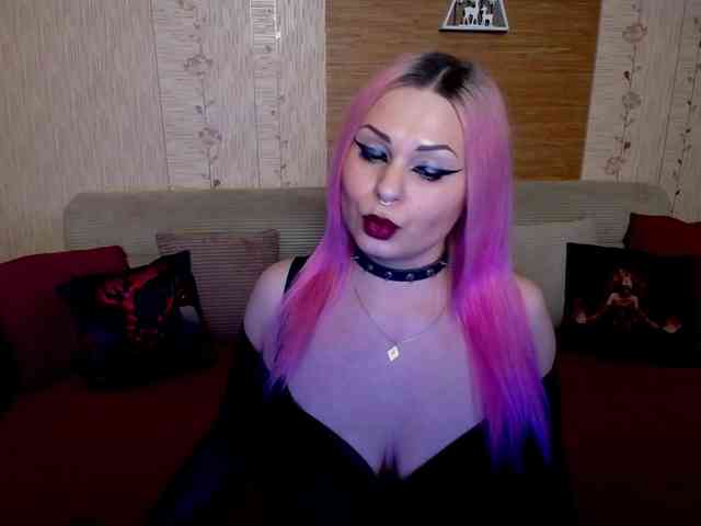 AnnessixReign webcam
