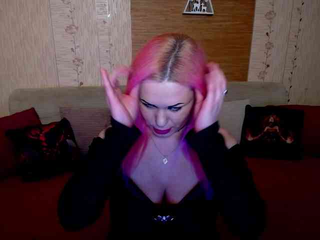 AnnessixReign webcam