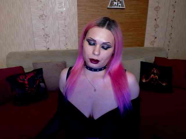 AnnessixReign webcam