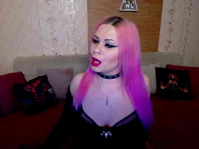 AnnessixReign webcam