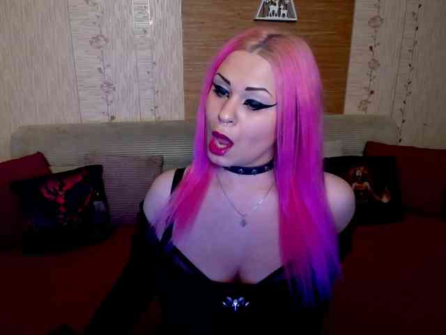 AnnessixReign webcam