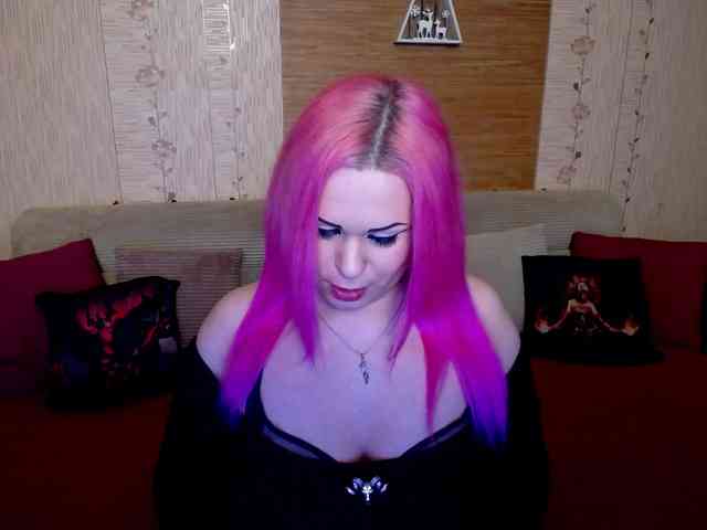 AnnessixReign webcam