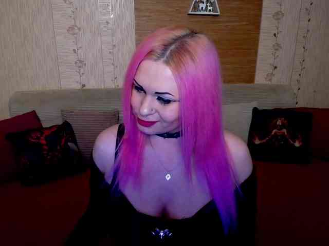 AnnessixReign webcam