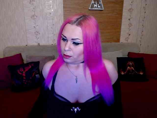 AnnessixReign webcam